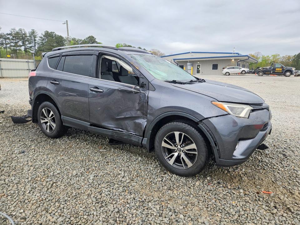2017 Toyota Rav4 მანქანა იყიდება აუქციონზე, vin: JTMRFREVXHD221673, აუქციონის ნომერი: 47920836