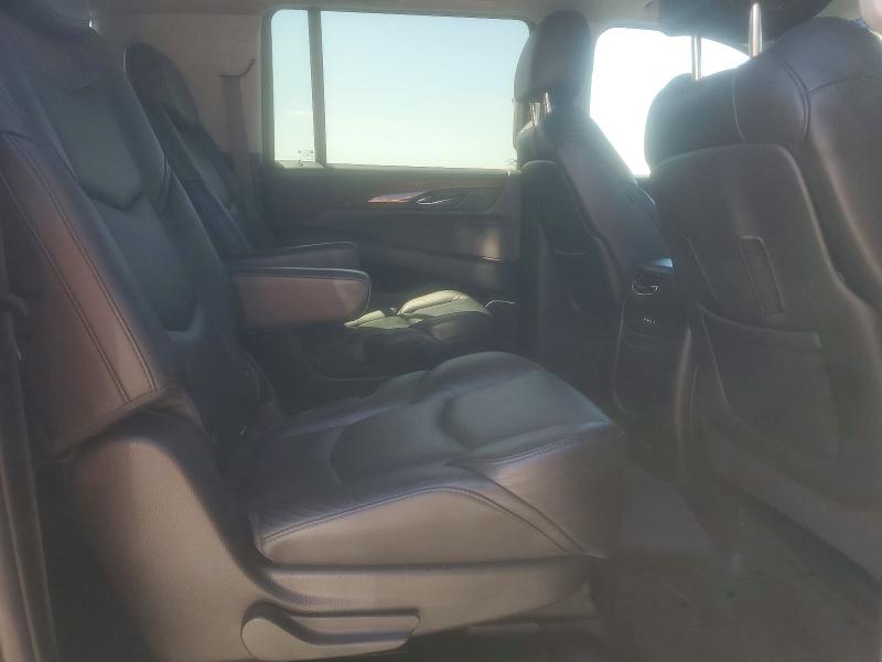 47638446 :رقم المزاد ، 1GYS3HKJ9GR107262 vin ، 2016 Cadillac Escalade مزاد بيع