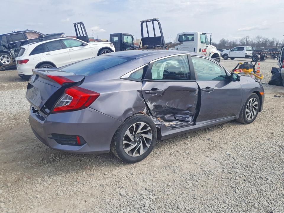 Продаж на аукціоні авто 2016 Honda Civic, vin: 2HGFC2F76GH504335, номер лоту: 47068456