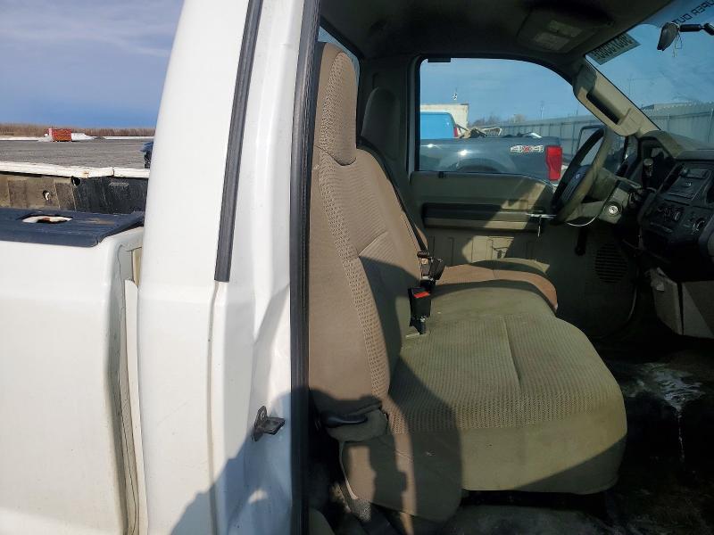 96375555 :رقم المزاد ، 1FTNF21549EA87234 vin ، 2009 Ford F250 مزاد بيع