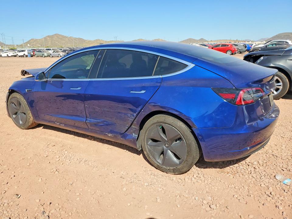 Продажа на аукционе авто 2019 Tesla Model 3, vin: 5YJ3E1EA8KF424925, номер лота: 47660276