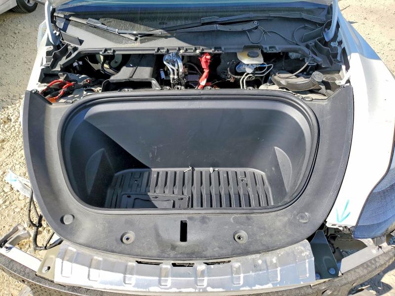 46769326 :رقم المزاد ، 7SAYGDEF3PF707529 vin ، 2023 Tesla Model Y مزاد بيع