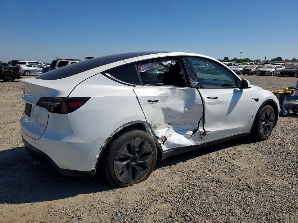 Продаж на аукціоні авто 2025 Tesla Model Y, vin: 7SAYGAEE1SF287350, номер лоту: 46937566