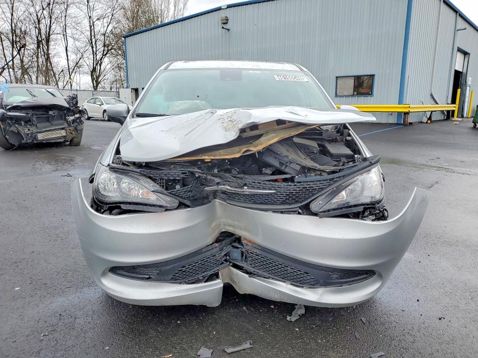 46166546 :رقم المزاد ، 2C4RC1CG4PR596047 vin ، 2023 Chrysler Voyager مزاد بيع
