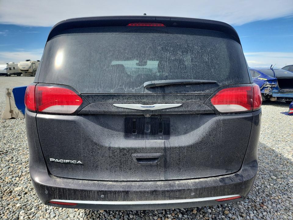 45814826 :رقم المزاد ، 2C4RC1EG6HR525561 vin ، 2017 Chrysler Pacifica مزاد بيع