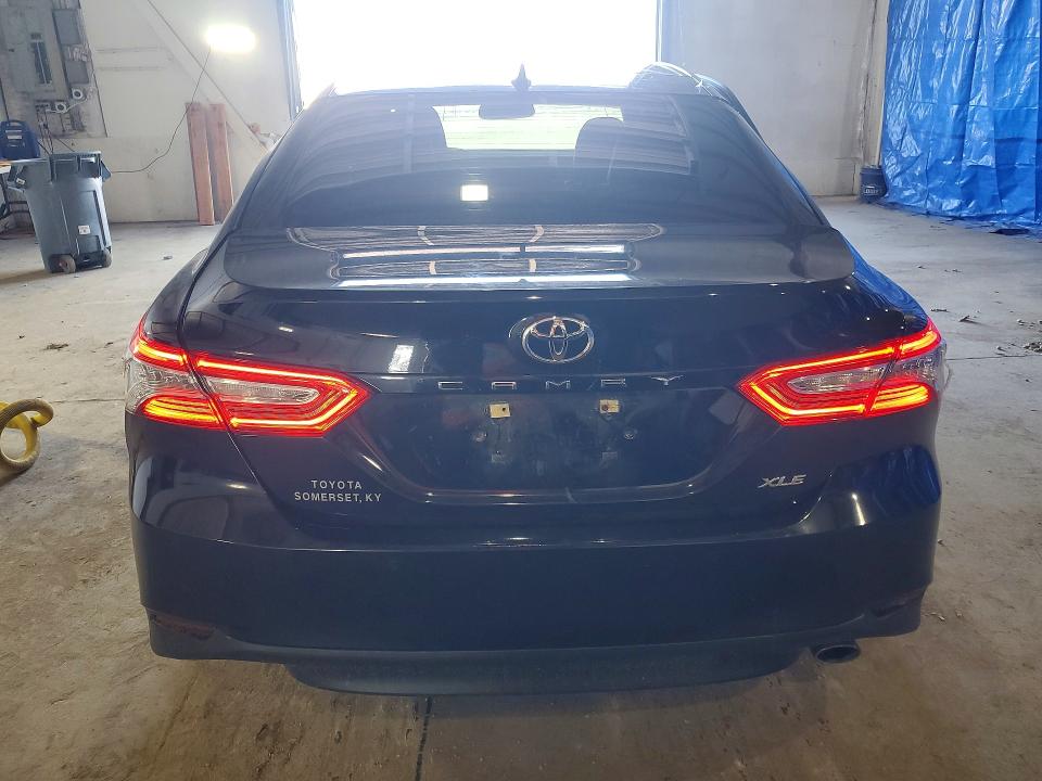 Aukcja sprzedaży 2018 Toyota Camry, vin: 4T1B11HK2JU030575, numer aukcji: 41710036