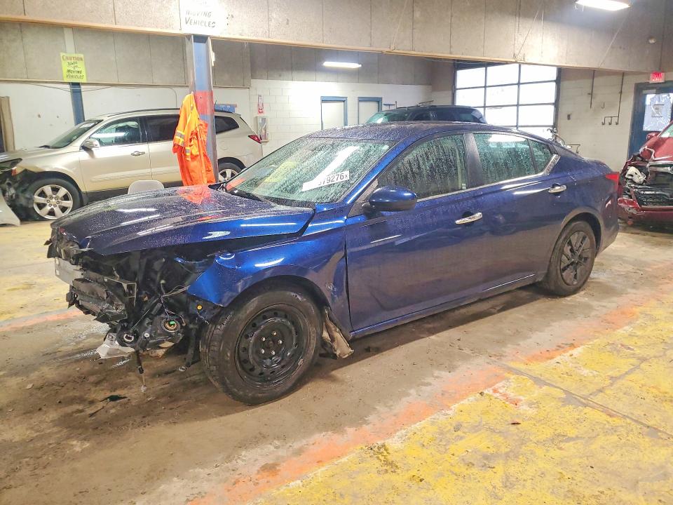 2020 Nissan Altima მანქანა იყიდება აუქციონზე, vin: 1N4BL4BV4LC251242, აუქციონის ნომერი: 41679276
