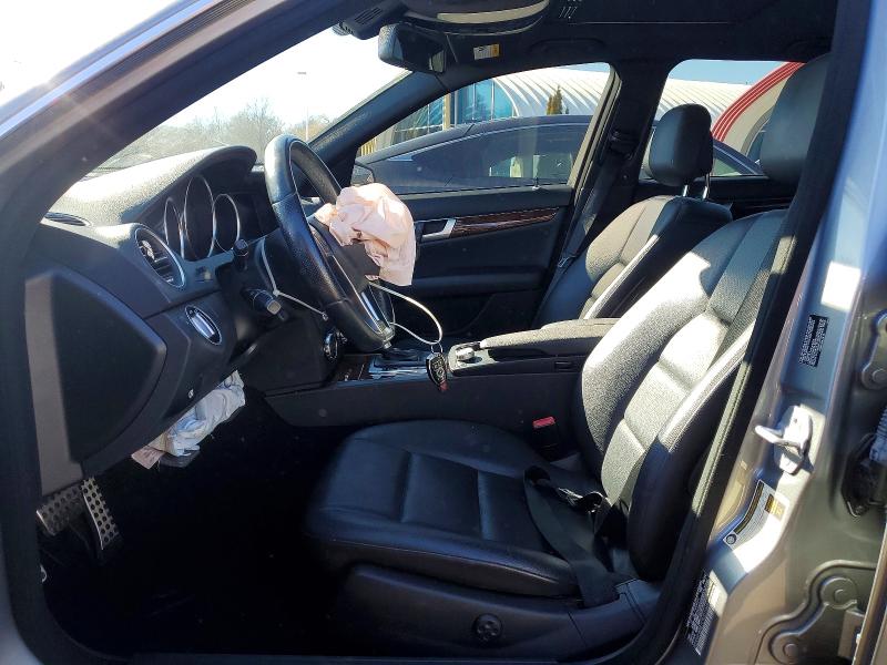 2012 Mercedes Benz C მანქანა იყიდება აუქციონზე, vin: WDDGF8BB1CR201065, აუქციონის ნომერი: 79822695