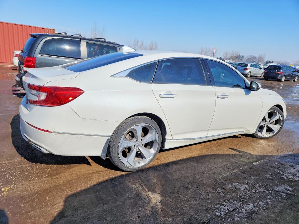 79620125 :رقم المزاد ، 1HGCV1F90JA807464 vin ، 2018 Honda Accord مزاد بيع