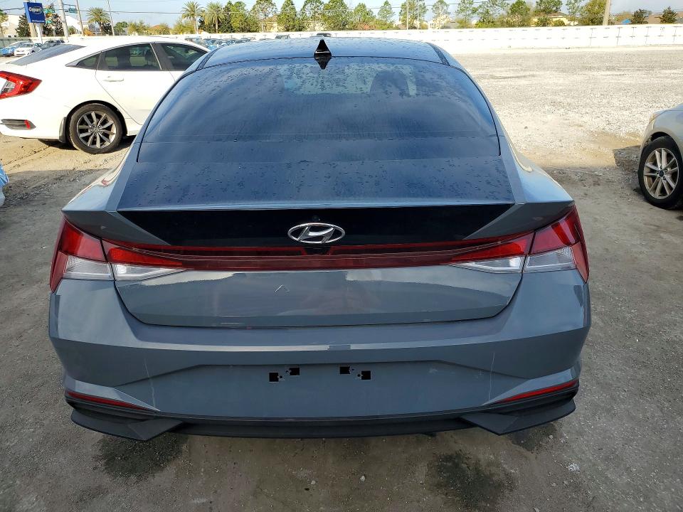 Продаж на аукціоні авто 2022 Hyundai Elantra, vin: KMHLM4AG9NU328694, номер лоту: 45765376