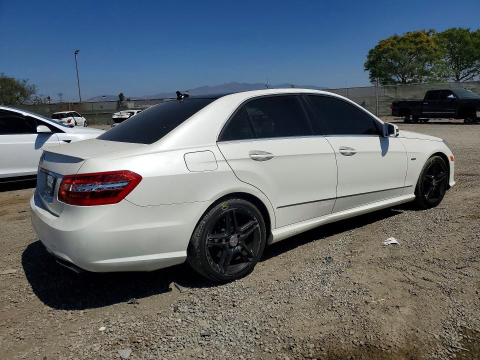 Продаж на аукціоні авто 2012 Mercedes-benz E, vin: WDDHF5KB7CA588402, номер лоту: 47589646