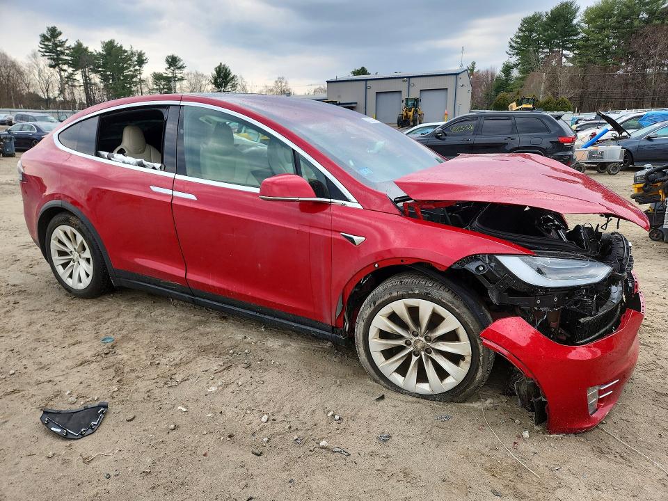 2021 Tesla Model X მანქანა იყიდება აუქციონზე, vin: 5YJXCBE2XMF322924, აუქციონის ნომერი: 47862756