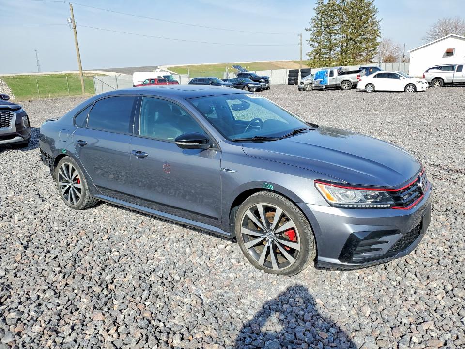 Продаж на аукціоні авто 2018 Volkswagen Passat, vin: 1VWJM7A32JC040569, номер лоту: 46766136