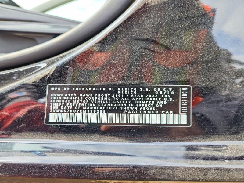 48137206 :رقم المزاد ، 3VWC57BU2KM196298 vin ، 2019 Volkswagen Jetta مزاد بيع