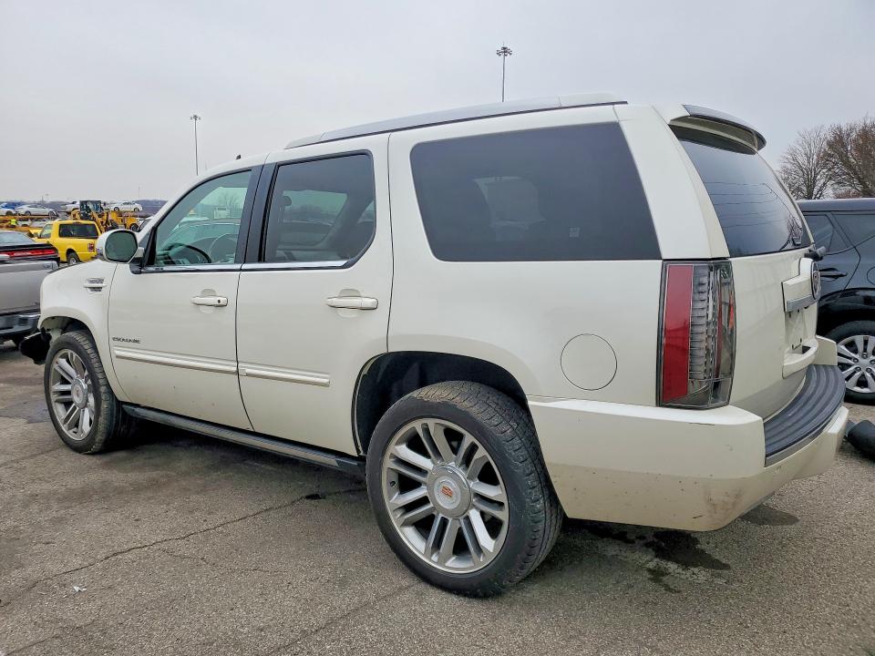 45828656 :رقم المزاد ، 1GYS4CEF9ER166428 vin ، 2014 Cadillac Escalade مزاد بيع
