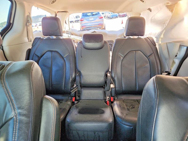 Продажа на аукционе авто 2017 Chrysler Pacifica, vin: 2C4RC1BG5HR816220, номер лота: 45925556