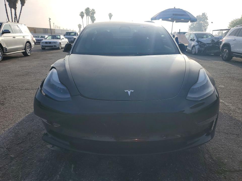 Продажа на аукционе авто 2023 Tesla Model 3, vin: 5YJ3E1EA0PF493857, номер лота: 47643676