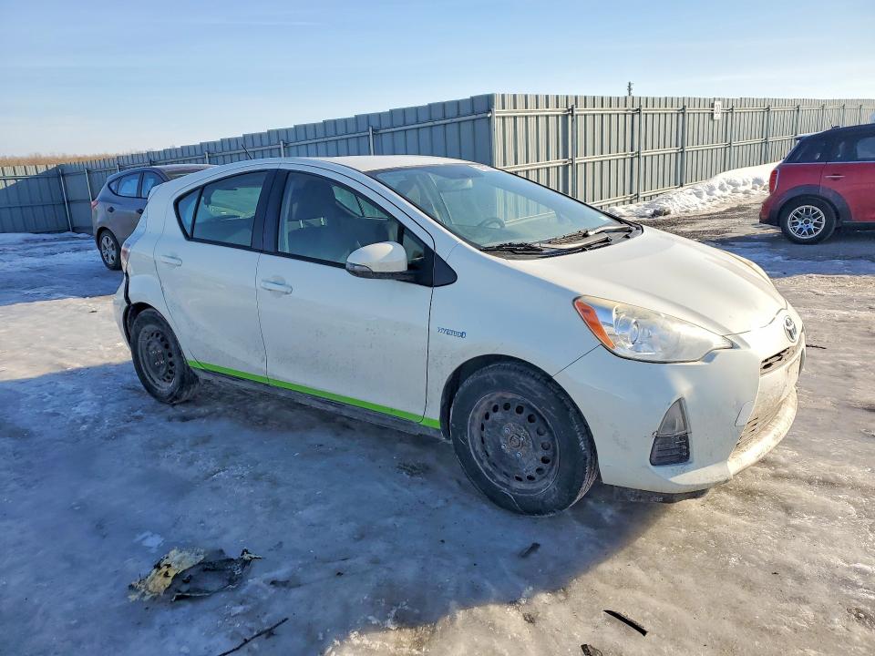 2014 Toyota Prius C მანქანა იყიდება აუქციონზე, vin: JTDKDTB34E1564645, აუქციონის ნომერი: 79731025