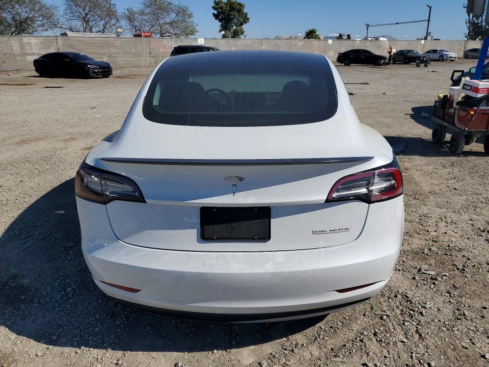 Продажа на аукционе авто 2022 Tesla Model 3, vin: 5YJ3E1EC7NF242381, номер лота: 46056836