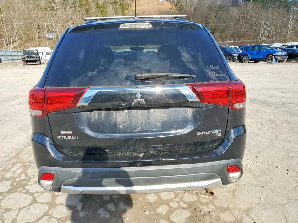 2016 Mitsubishi Outlander მანქანა იყიდება აუქციონზე, vin: JA4AZ3A33GZ054431, აუქციონის ნომერი: 41804106
