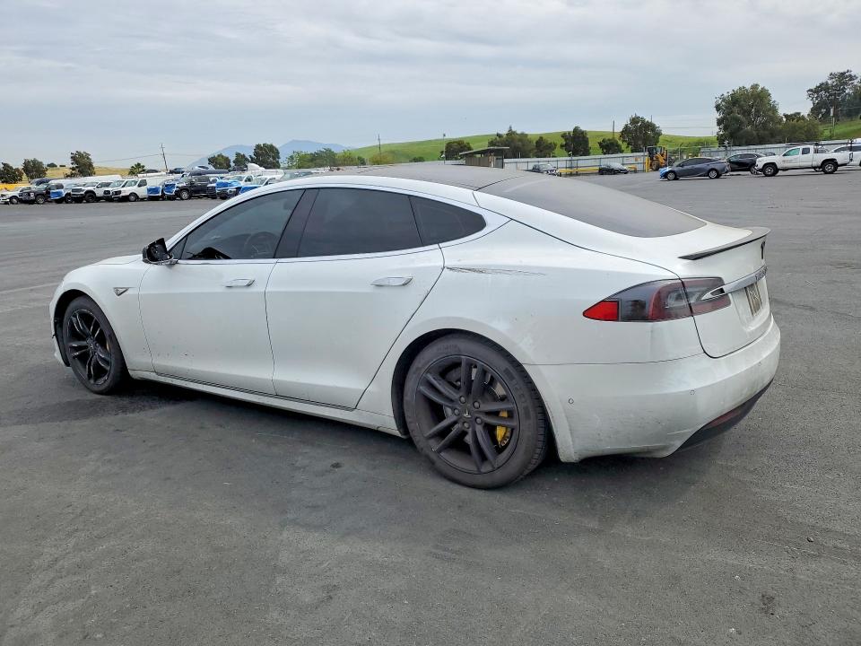 Продаж на аукціоні авто 2016 Tesla Model S, vin: 5YJSA1E18GF155873, номер лоту: 47624936