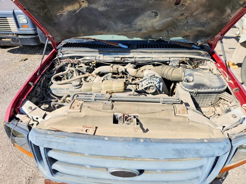 47247746 :رقم المزاد ، 1FDAF56F71EB82176 vin ، 2001 Ford F550 مزاد بيع
