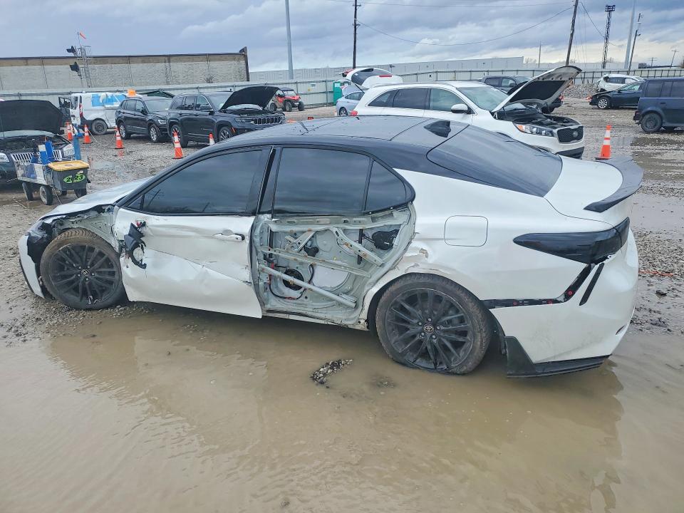 Продажа на аукционе авто 2021 Toyota Camry, vin: 4T1K61AKXMU494469, номер лота: 45668366