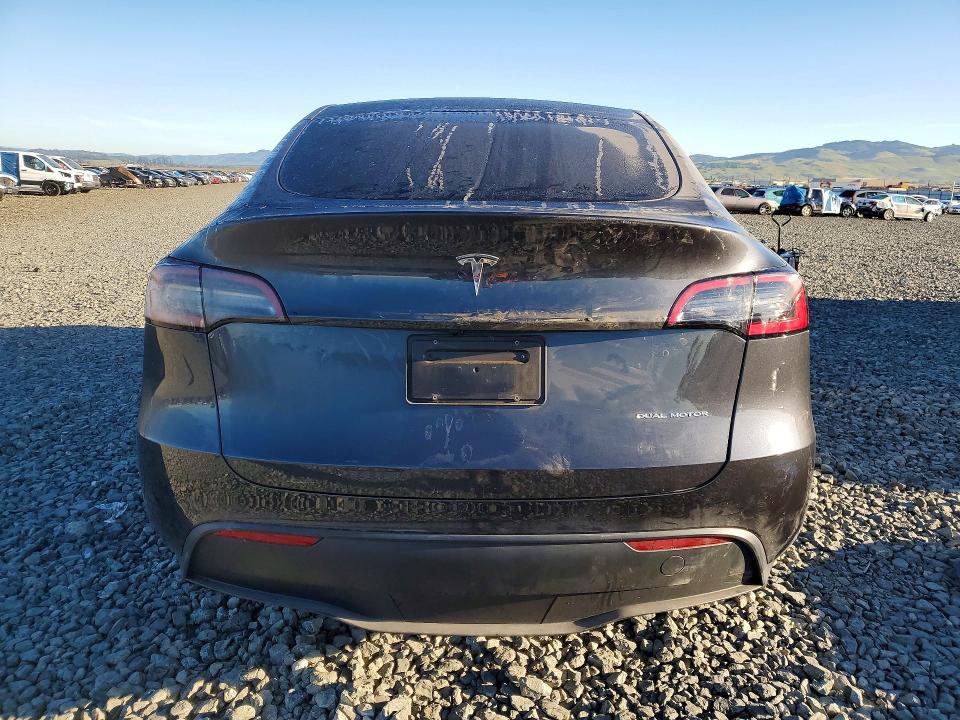 Продаж на аукціоні авто 2024 Tesla Model Y, vin: 7SAYGDEE7RF013565, номер лоту: 45854986