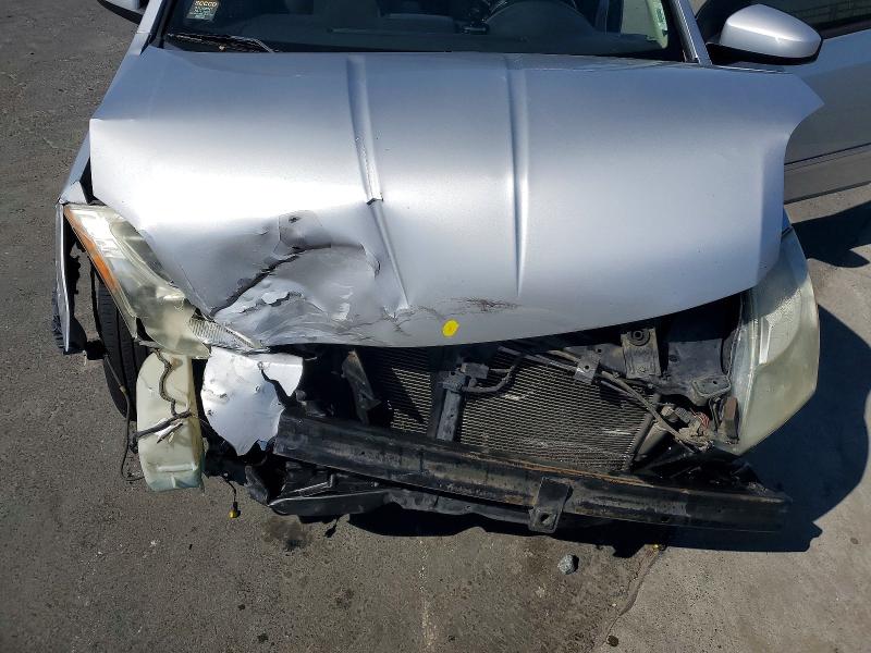2011 Nissan Sentra მანქანა იყიდება აუქციონზე, vin: 3N1AB6AP0BL694940, აუქციონის ნომერი: 45574576