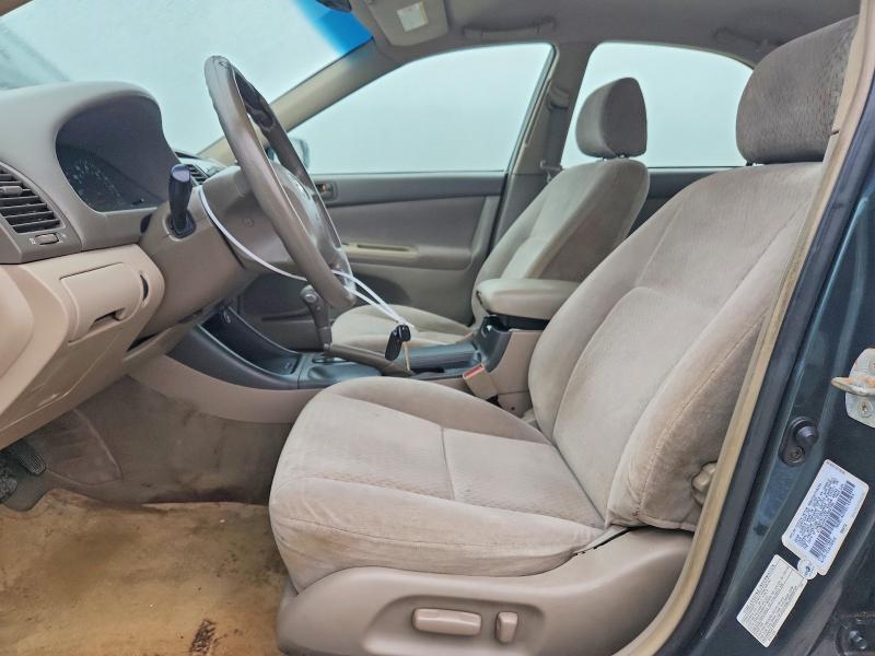 79999305 :رقم المزاد ، 4T1BE32K43U682786 vin ، 2003 Toyota Camry مزاد بيع