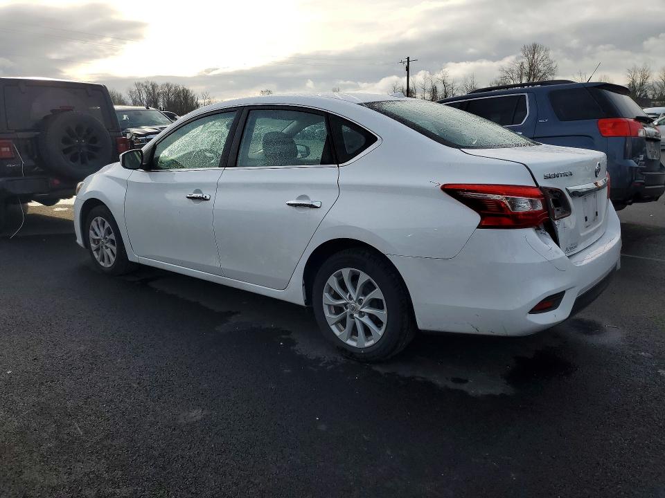 41739726 :رقم المزاد ، 3N1AB7AP2KY258955 vin ، 2019 Nissan Sentra مزاد بيع