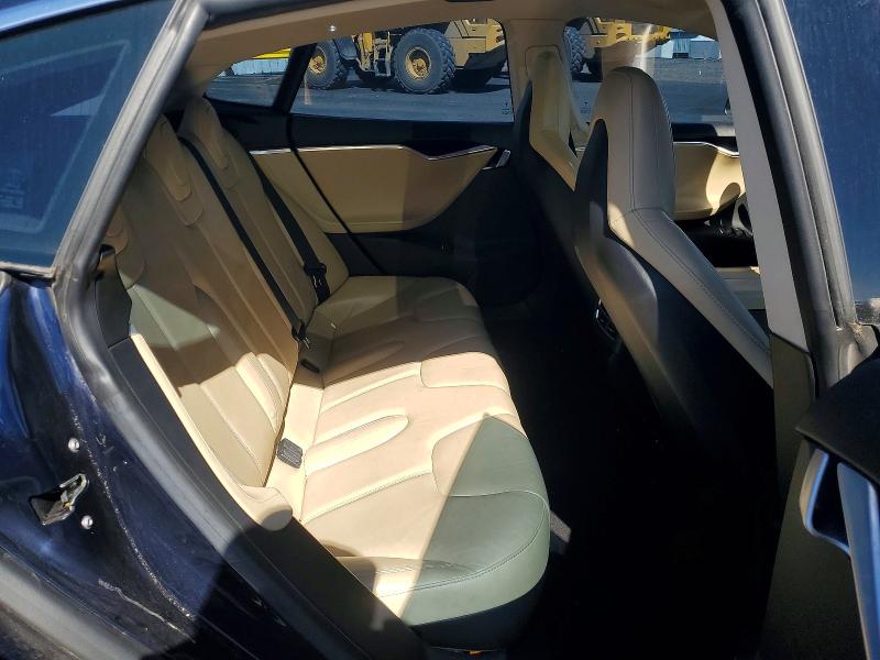 Продажа на аукционе авто 2014 Tesla Model S, vin: 5YJSA1S13EFP51202, номер лота: 47623156