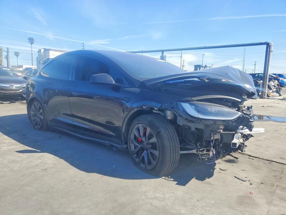 79569585 :رقم المزاد ، 7SAXCBE69RF437446 vin ، 2024 Tesla Model X مزاد بيع