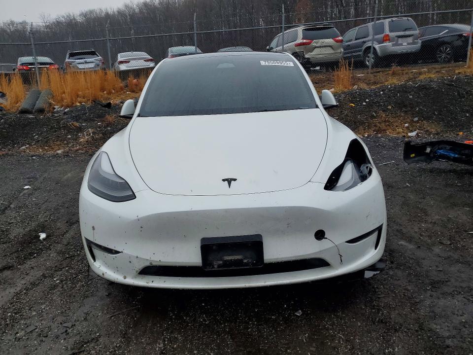 79509955 :رقم المزاد ، 7SAYGAEE0PF749419 vin ، 2023 Tesla Model Y مزاد بيع