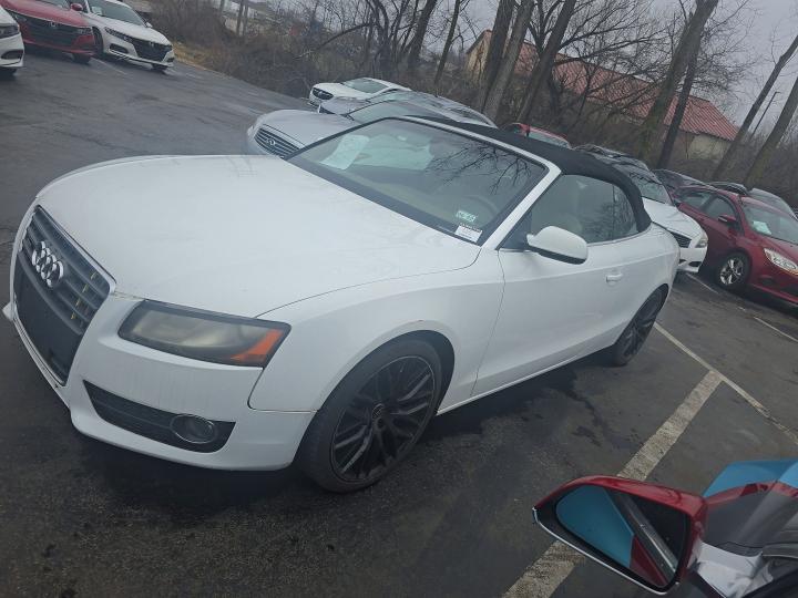 41766116 :رقم المزاد ، WAUCFAFH1CN001189 vin ، 2012 Audi A5 مزاد بيع