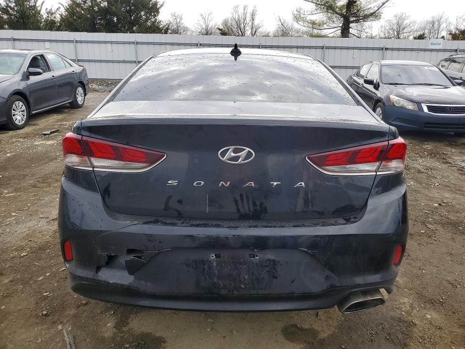 41913526 :رقم المزاد ، 5NPE34AF4JH664541 vin ، 2018 Hyundai Sonata مزاد بيع