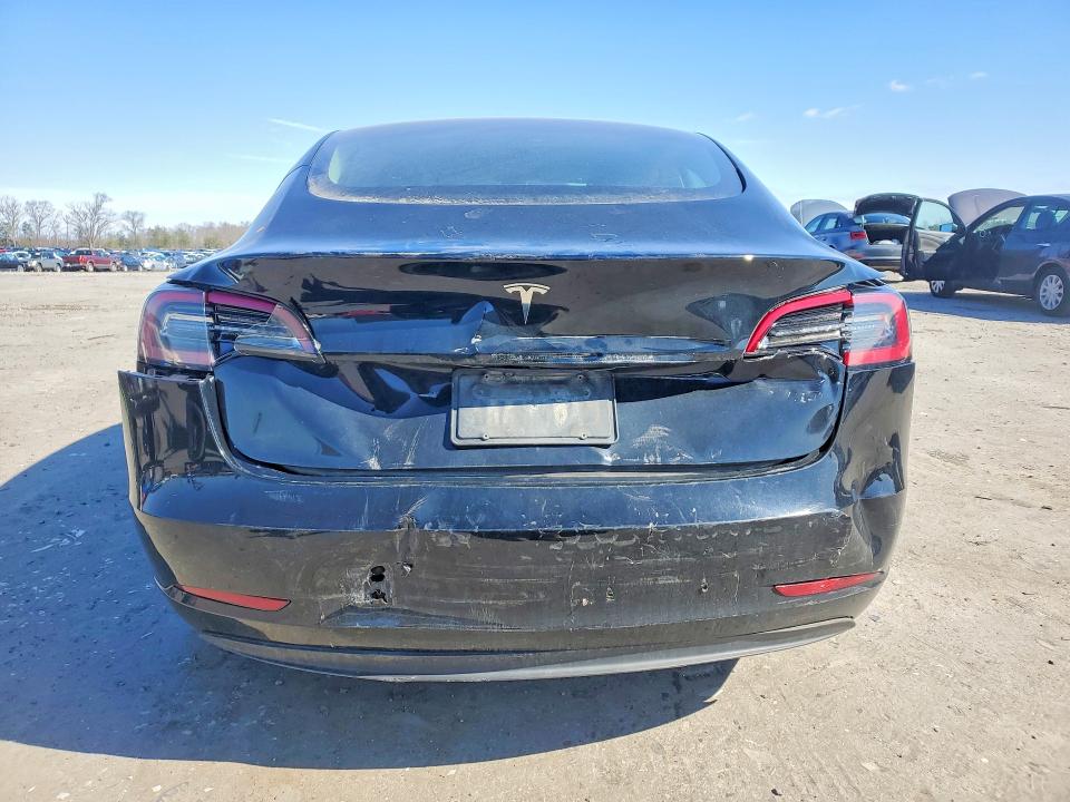Продажа на аукционе авто 2023 Tesla Model 3, vin: 5YJ3E1EA3PF429702, номер лота: 46607256