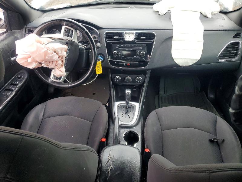 41702896 :رقم المزاد ، 1C3CCBBB4DN672901 vin ، 2013 Chrysler 200 مزاد بيع