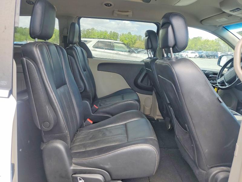 47981656 :رقم المزاد ، 2C4RC1BG0DR510570 vin ، 2013 Chrysler Town & Country مزاد بيع