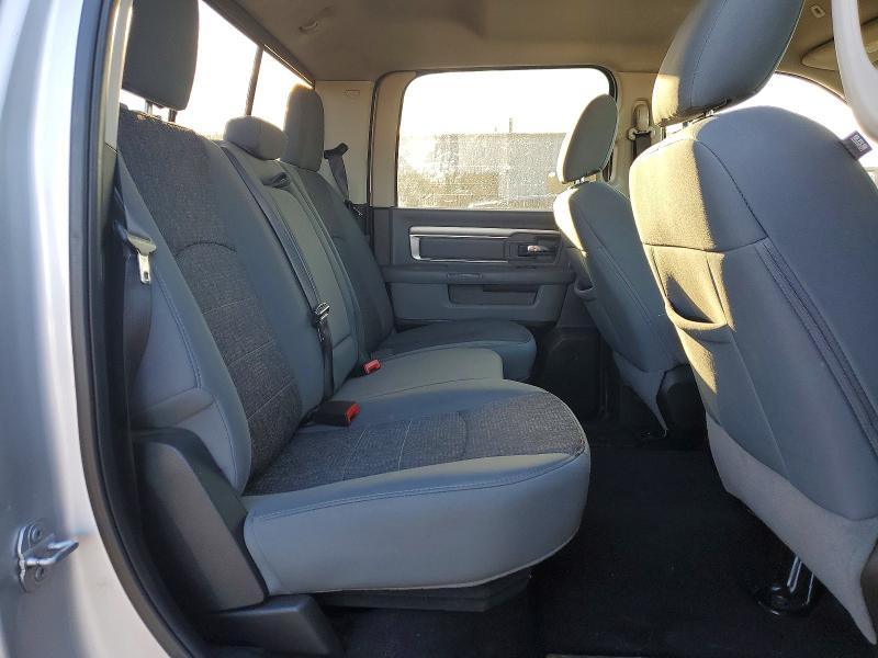 47778436 :رقم المزاد ، 1C6RR7LG9JS222323 vin ، 2018 Ram 1500 مزاد بيع