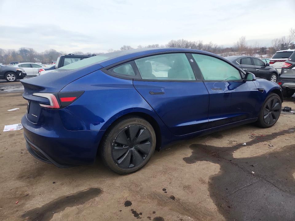 79380665 :رقم المزاد ، 5YJ3E1EB8RF795585 vin ، 2024 Tesla Model 3 مزاد بيع