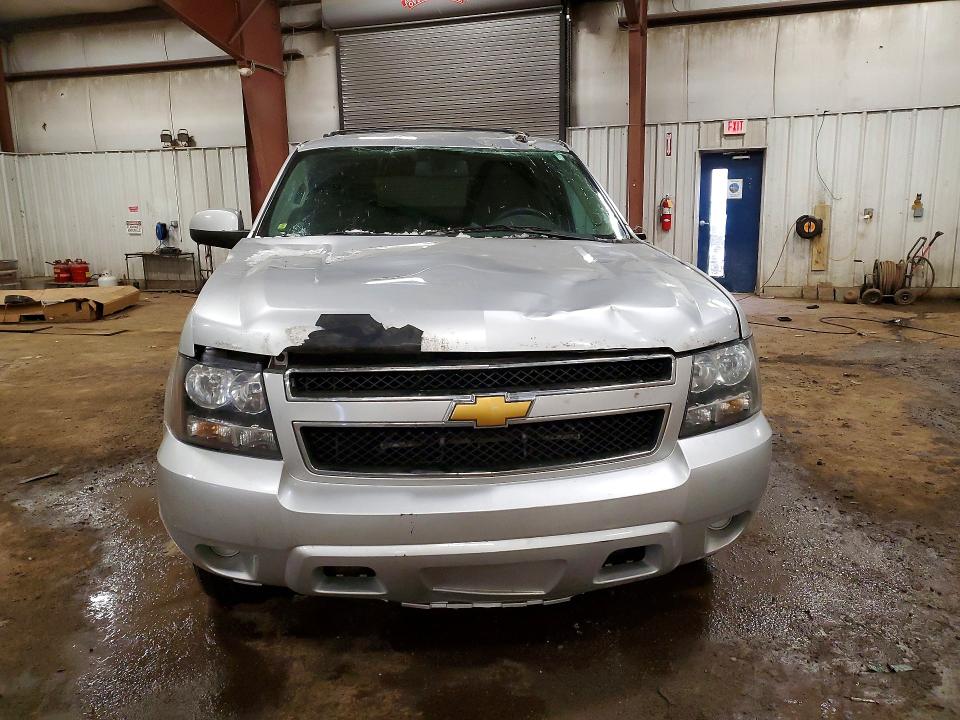 Продаж на аукціоні авто 2012 Chevrolet Tahoe, vin: 1GNSKAE03CR213355, номер лоту: 46104386