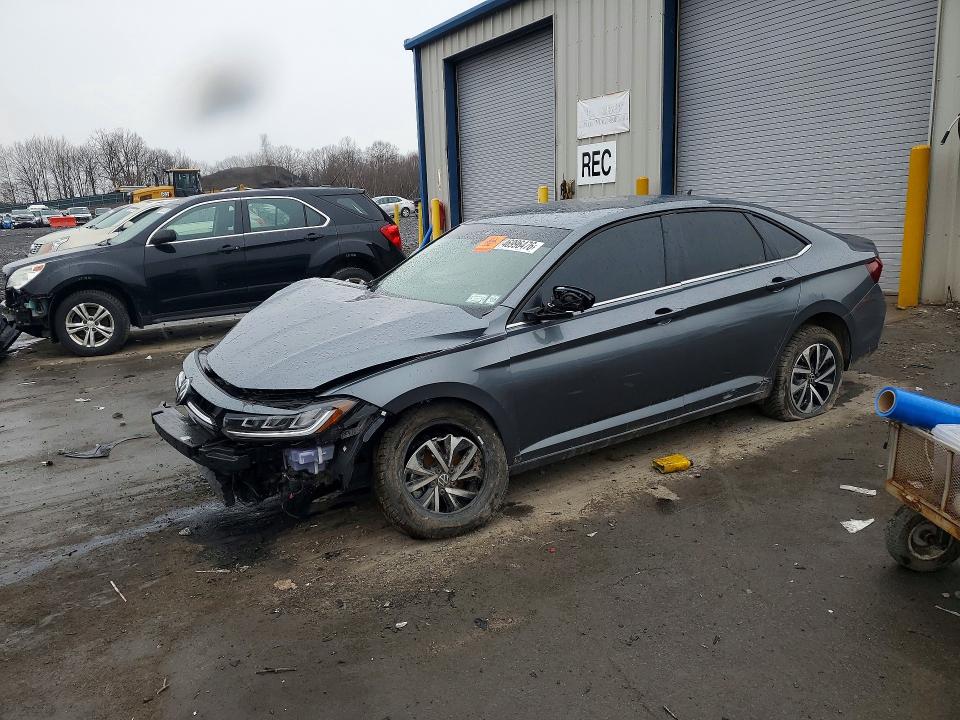 46996476 :رقم المزاد ، 3VW5X7BUXSM066580 vin ، 2025 Volkswagen Jetta مزاد بيع