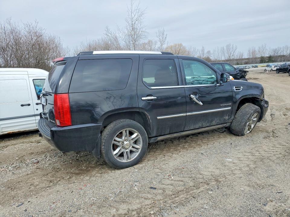 Продаж на аукціоні авто 2011 Cadillac Escalade, vin: 1GYS4CEF2BR117504, номер лоту: 45749136