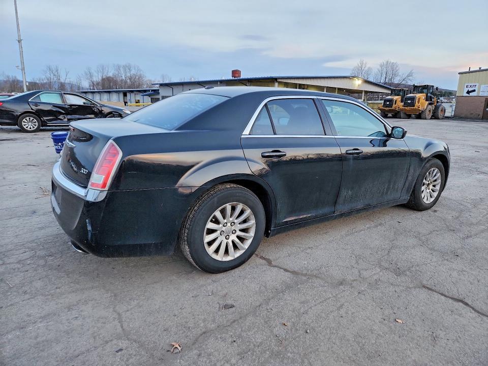 47496086 :رقم المزاد ، 2C3CCAAG2CH117007 vin ، 2012 Chrysler 300 مزاد بيع