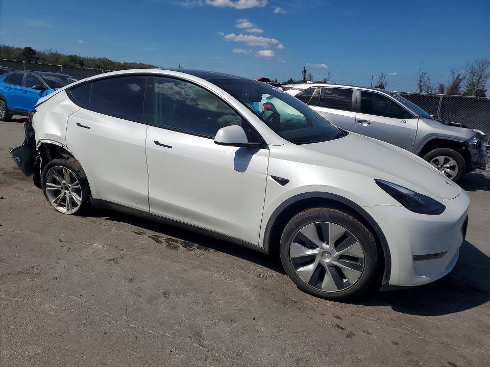 41868616 :رقم المزاد ، 7SAYGDEEXPF788262 vin ، 2023 Tesla Model Y مزاد بيع