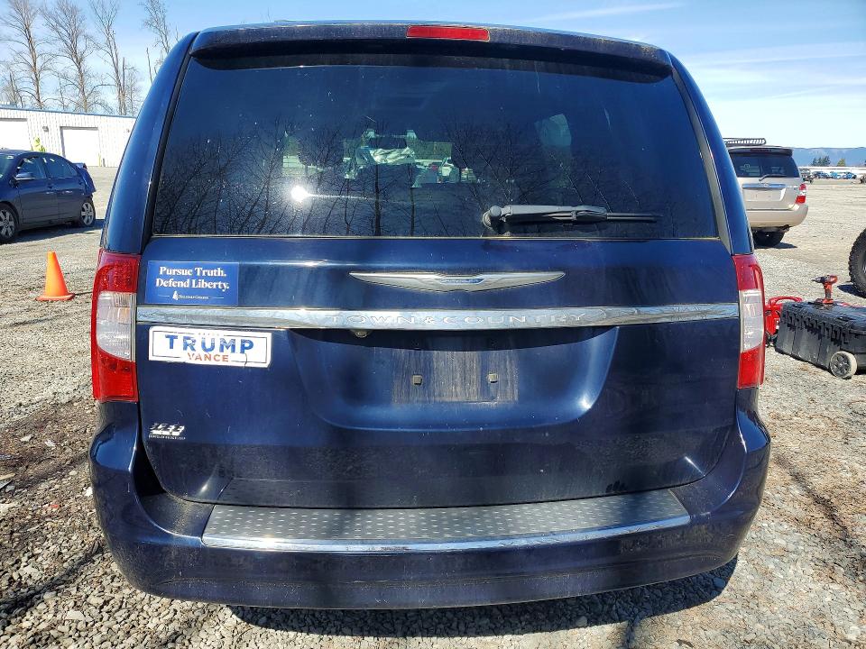 2012 Chrysler Town & Country მანქანა იყიდება აუქციონზე, vin: 2C4RC1BG8CR383341, აუქციონის ნომერი: 47428306