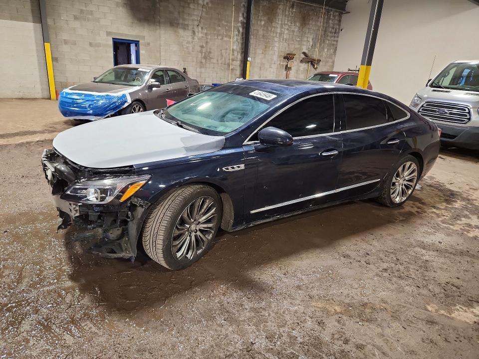 41645946 :رقم المزاد ، 1G4ZR5SS7HU206764 vin ، 2017 Buick Lacrosse مزاد بيع