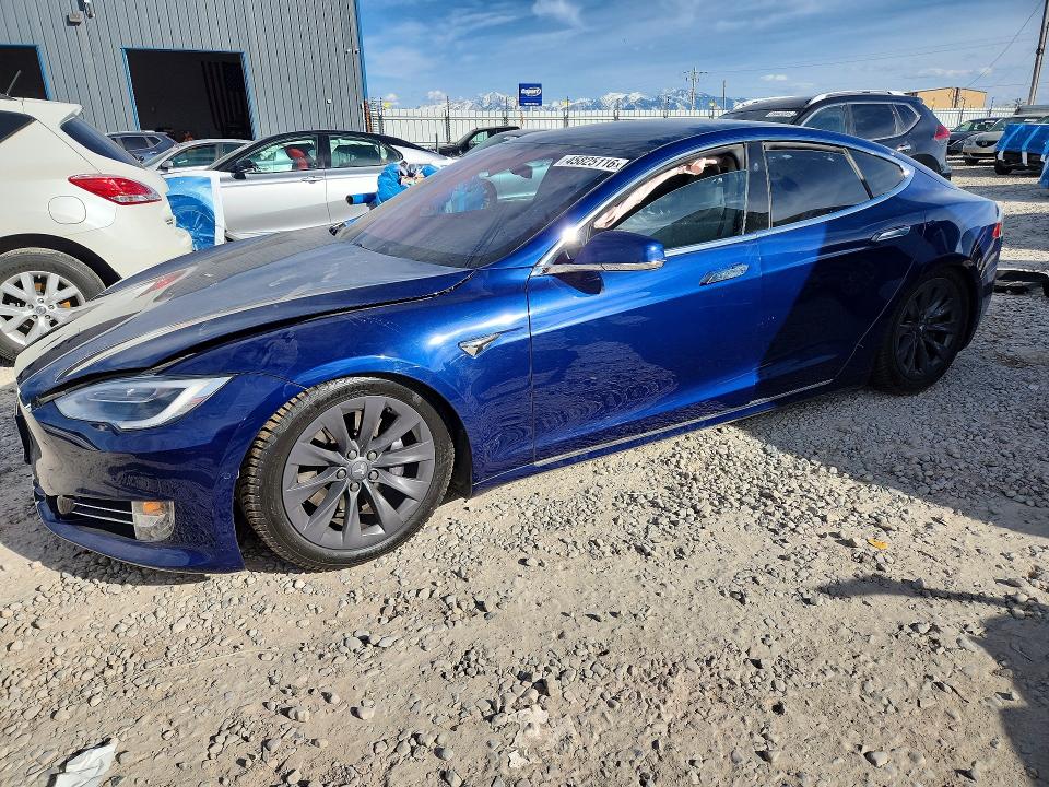 Auction sale of the 2018 Tesla Model S, vin: 5YJSA1E28JF282820, lot number: 45825116