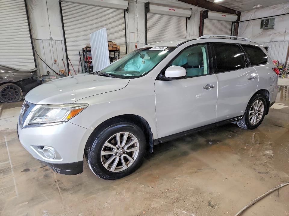Продажа на аукционе авто 2014 Nissan Pathfinder, vin: 5N1AR2MM2EC695134, номер лота: 46448096